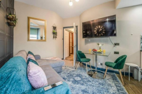 Stunning Central Edinburgh Abode
